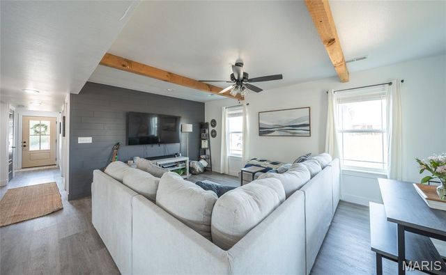 125 La Vista Drive, Waynesville, MO 65583