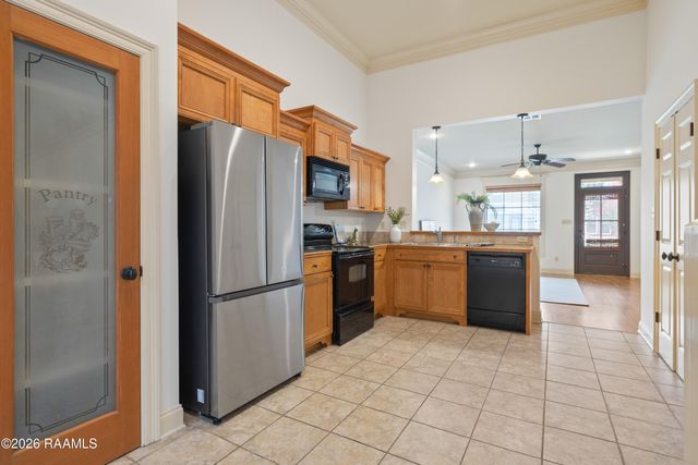 208 Harbor Bend Boulevard, Lafayette, LA 70508