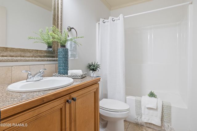 208 Harbor Bend Boulevard, Lafayette, LA 70508