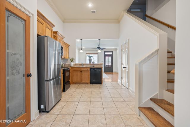 208 Harbor Bend Boulevard, Lafayette, LA 70508