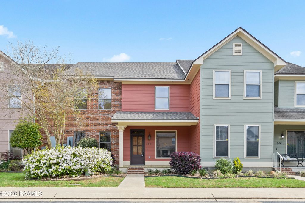 208 Harbor Bend Boulevard, Lafayette, LA 70508