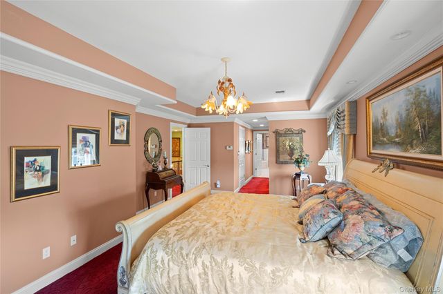 385 Altessa Boulevard, Melville, NY 11747
