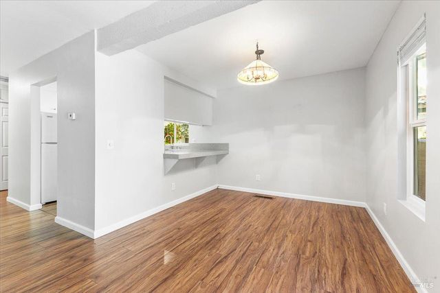 802 Adobe Dr, Santa Rosa, CA 95404