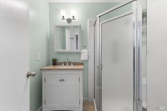 802 Adobe Dr, Santa Rosa, CA 95404