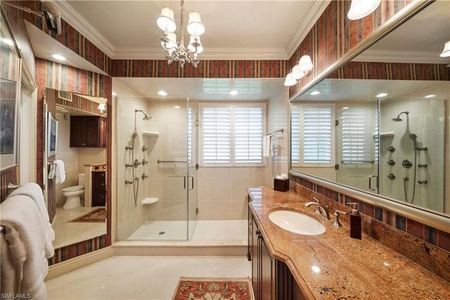 6830 San Marino DR 711A, Naples, FL 34108