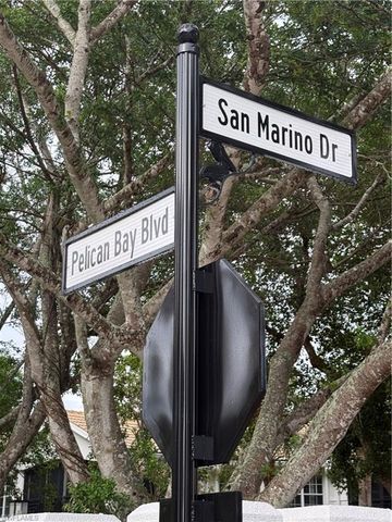 6830 San Marino DR 711A, Naples, FL 34108