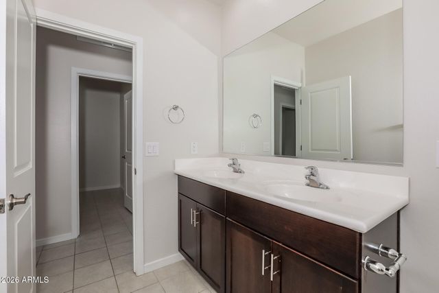 4466 E HACKNEY Road, San Tan Valley, AZ 85140