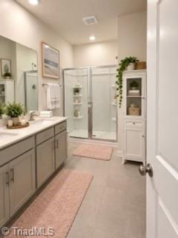 311 Falcon Lane, Lexington, NC 27295
