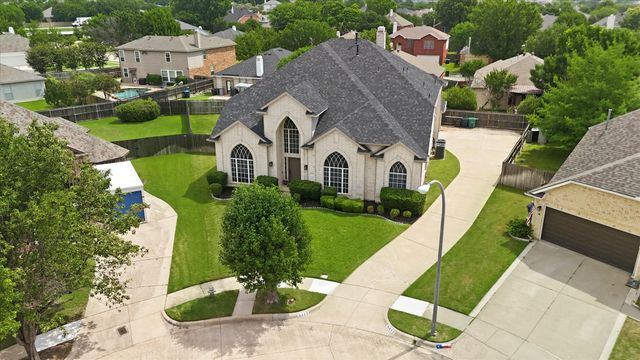 8412 Island Court, Fort Worth, TX 76137