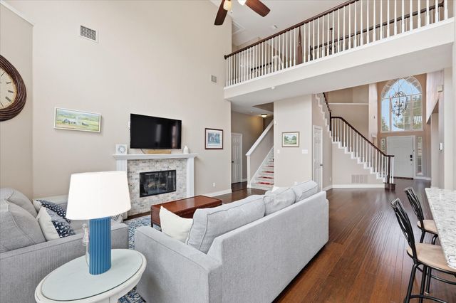 8412 Island Court, Fort Worth, TX 76137