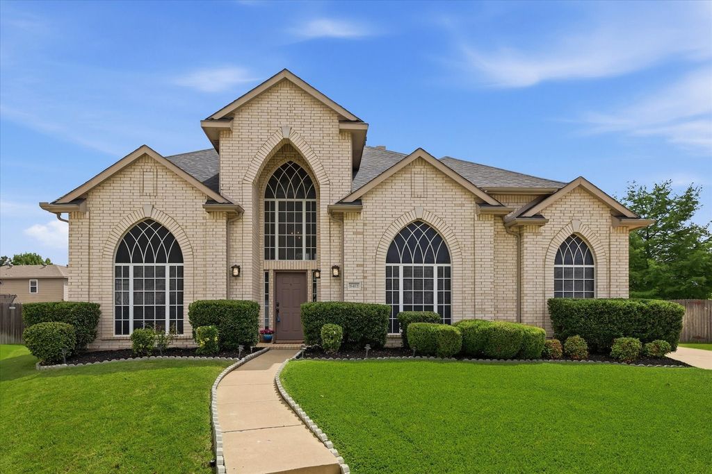 8412 Island Court, Fort Worth, TX 76137