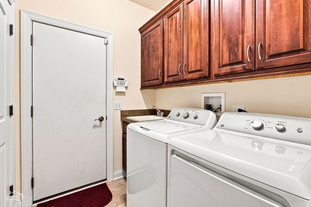 10918 Williams Court, Woodstock, IL 60098