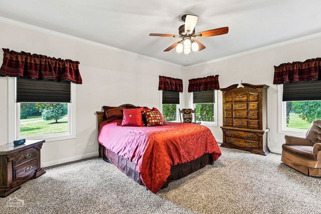 10918 Williams Court, Woodstock, IL 60098