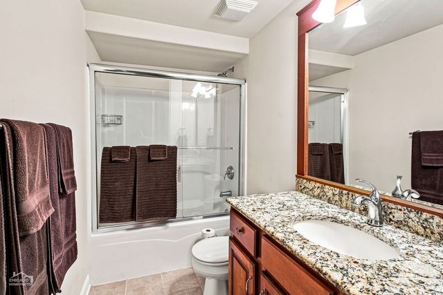 10918 Williams Court, Woodstock, IL 60098