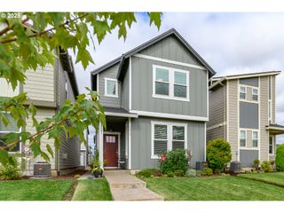 1672 Nw LANDON St, Mc Minnville, OR 97128