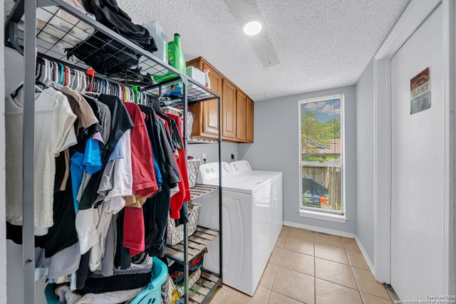 9310 Jorwoods, San Antonio, TX 78250