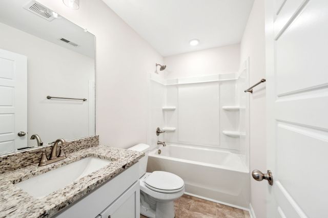 200 Quarry Overlook Way, Clarksville, TN 37043