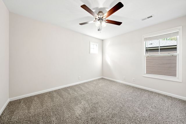 200 Quarry Overlook Way, Clarksville, TN 37043