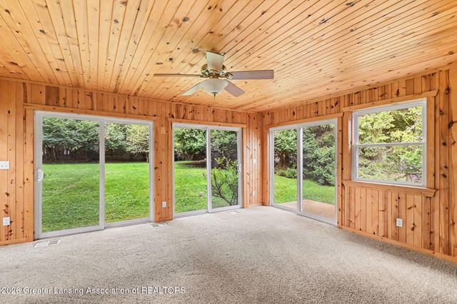 1930 Yuma Trail, Okemos, MI 48864