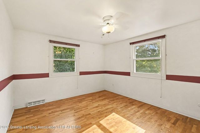 1930 Yuma Trail, Okemos, MI 48864