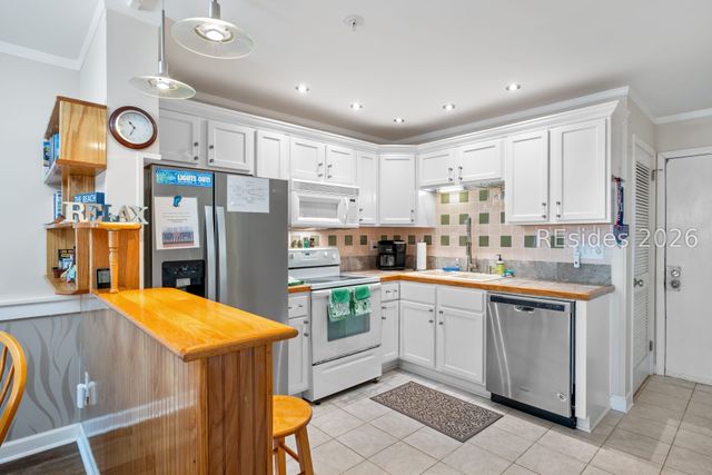 239 Beach City Rd Apt 3211, Hilton Head Island, SC 29926