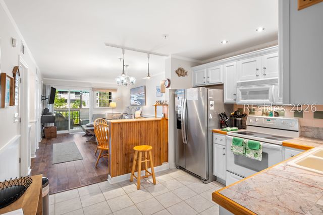 239 Beach City Rd Apt 3211, Hilton Head Island, SC 29926