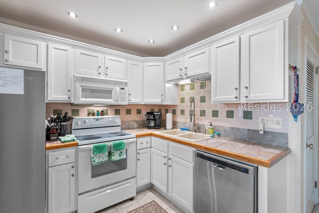 239 Beach City Rd Apt 3211, Hilton Head Island, SC 29926