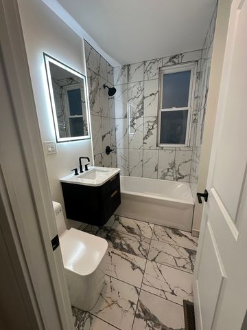 4845 W Congress Parkway, Chicago, IL 60644