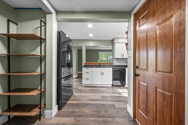 330 Division Street, Excelsior, MN 55331