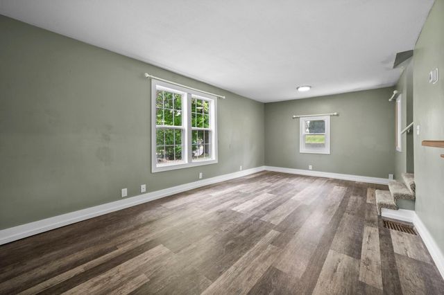 330 Division Street, Excelsior, MN 55331