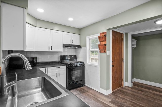 330 Division Street, Excelsior, MN 55331