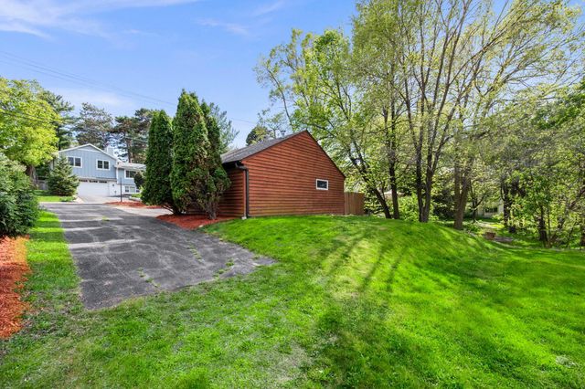 330 Division Street, Excelsior, MN 55331