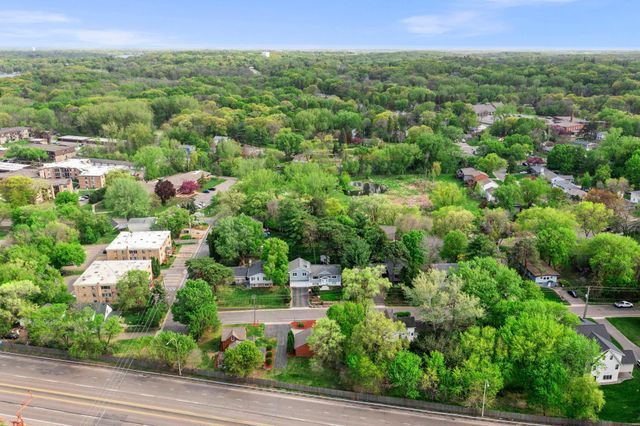 330 Division Street, Excelsior, MN 55331