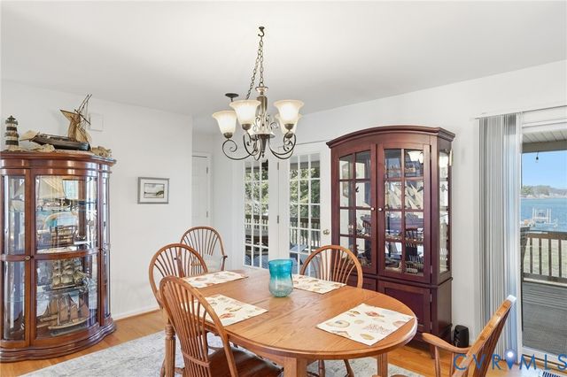 82 Westmoreland Blvd, Hague, VA 22469