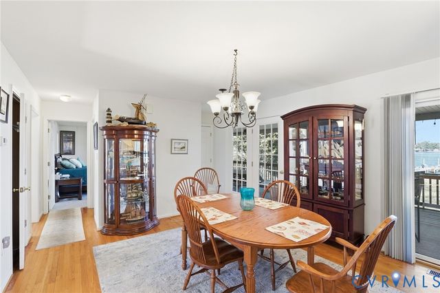 82 Westmoreland Blvd, Hague, VA 22469