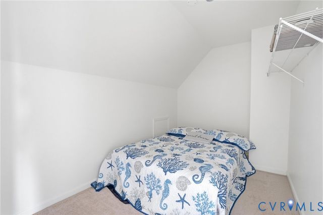 82 Westmoreland Blvd, Hague, VA 22469