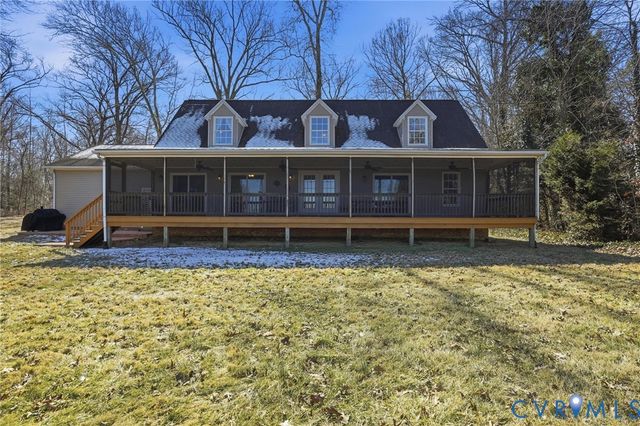 82 Westmoreland Blvd, Hague, VA 22469