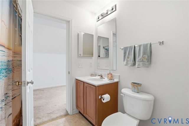 82 Westmoreland Blvd, Hague, VA 22469