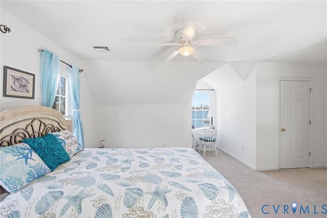 82 Westmoreland Blvd, Hague, VA 22469