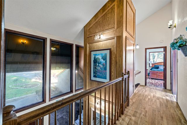 1612 Lakecrest Circle, Granbury, TX 76048