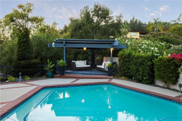 1001 Briarcliff, Monrovia, CA 91016