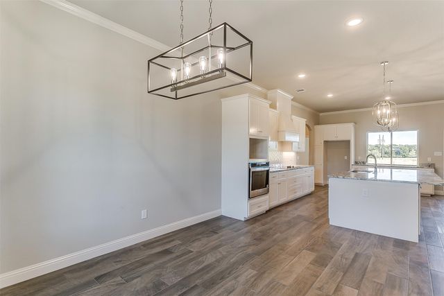 1014 Gonzollas Road, Springtown, TX 76082
