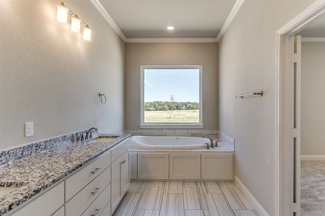 1014 Gonzollas Road, Springtown, TX 76082