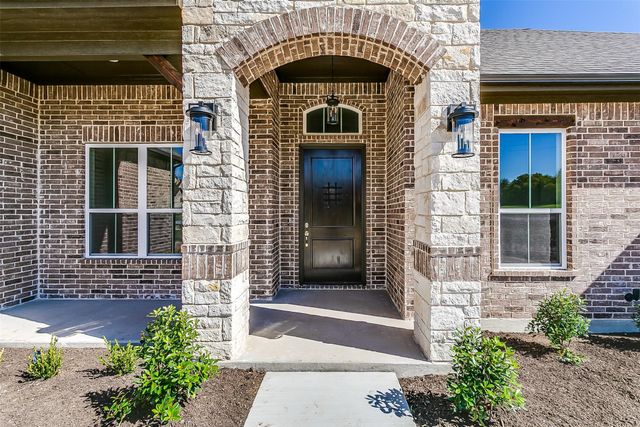 1014 Gonzollas Road, Springtown, TX 76082