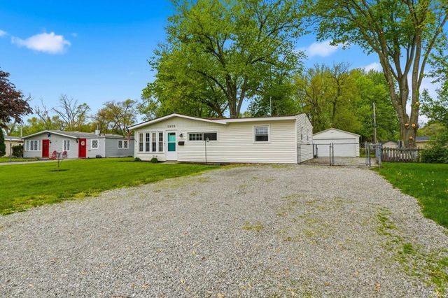5806 Remington Drive, Fort Wayne, IN 46809
