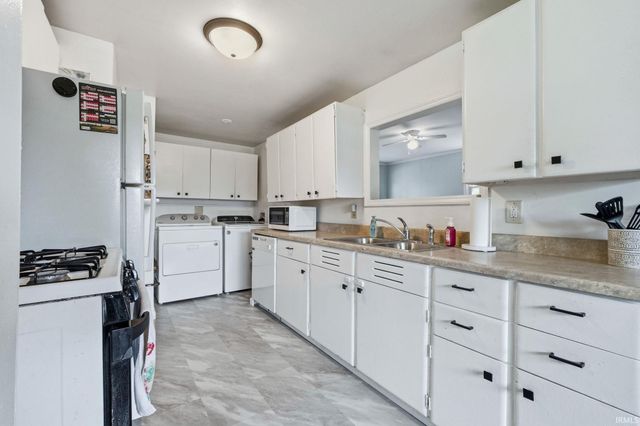 5806 Remington Drive, Fort Wayne, IN 46809