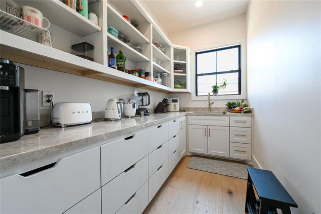 1506 Maux Drive, Houston, TX 77043