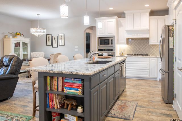 600 Corrigan Trails Blvd., Lindale, TX 75771