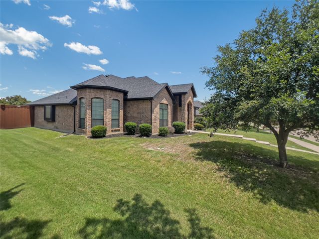 734 Brazos Way, Rockwall, TX 75032