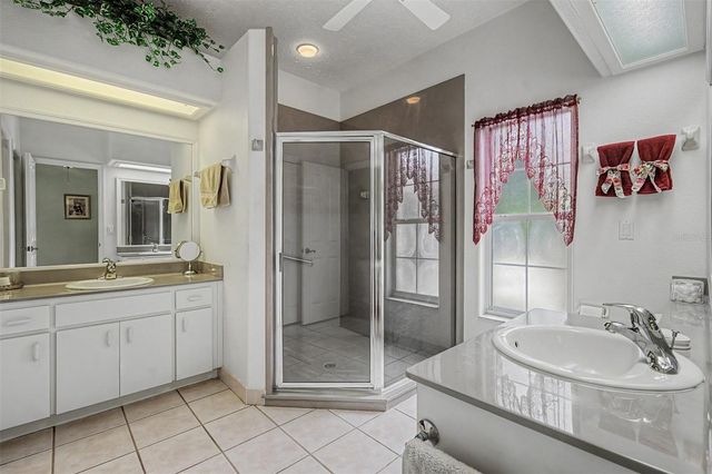 6634 NORTHLAKE DRIVE, Zephyrhills, FL 33542